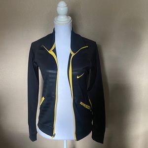 Nike dri-fit womens small athletic jacket black and yellow